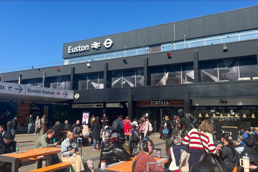 Euston rail disruption continues after overhead wire damage
