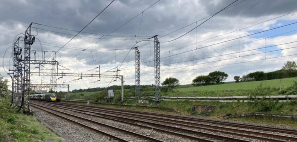 Euston rail disruption continues after overhead wire damage
